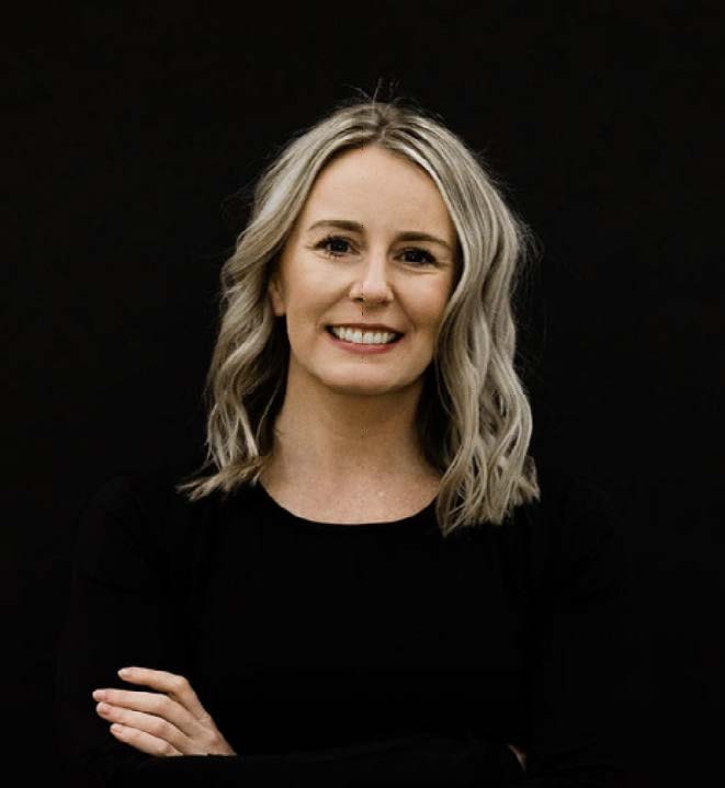 headshot of Kristen  Oliver